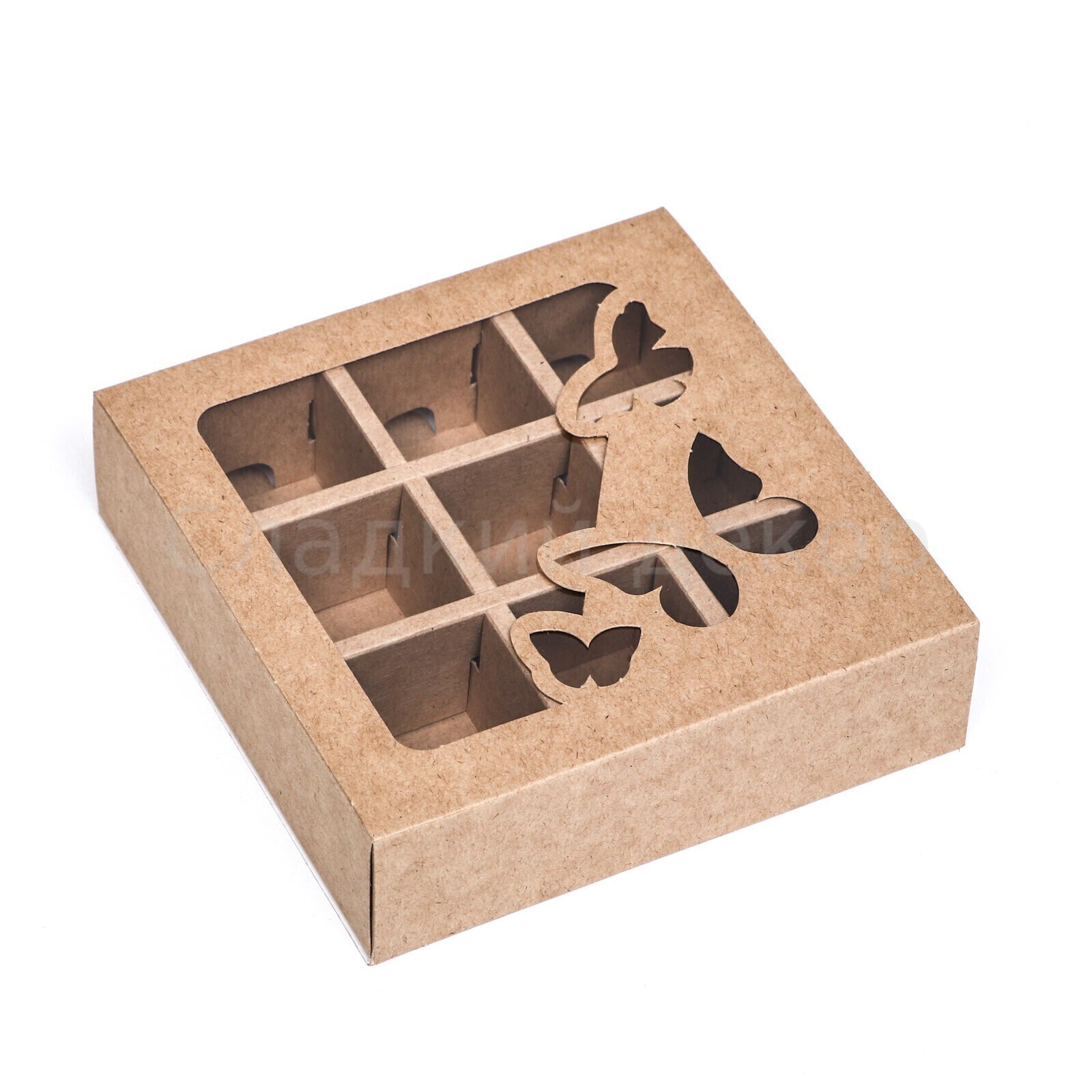 Коробка для конфет на 9 шт. «Бабочки», 13,7*13,7*3,8 см