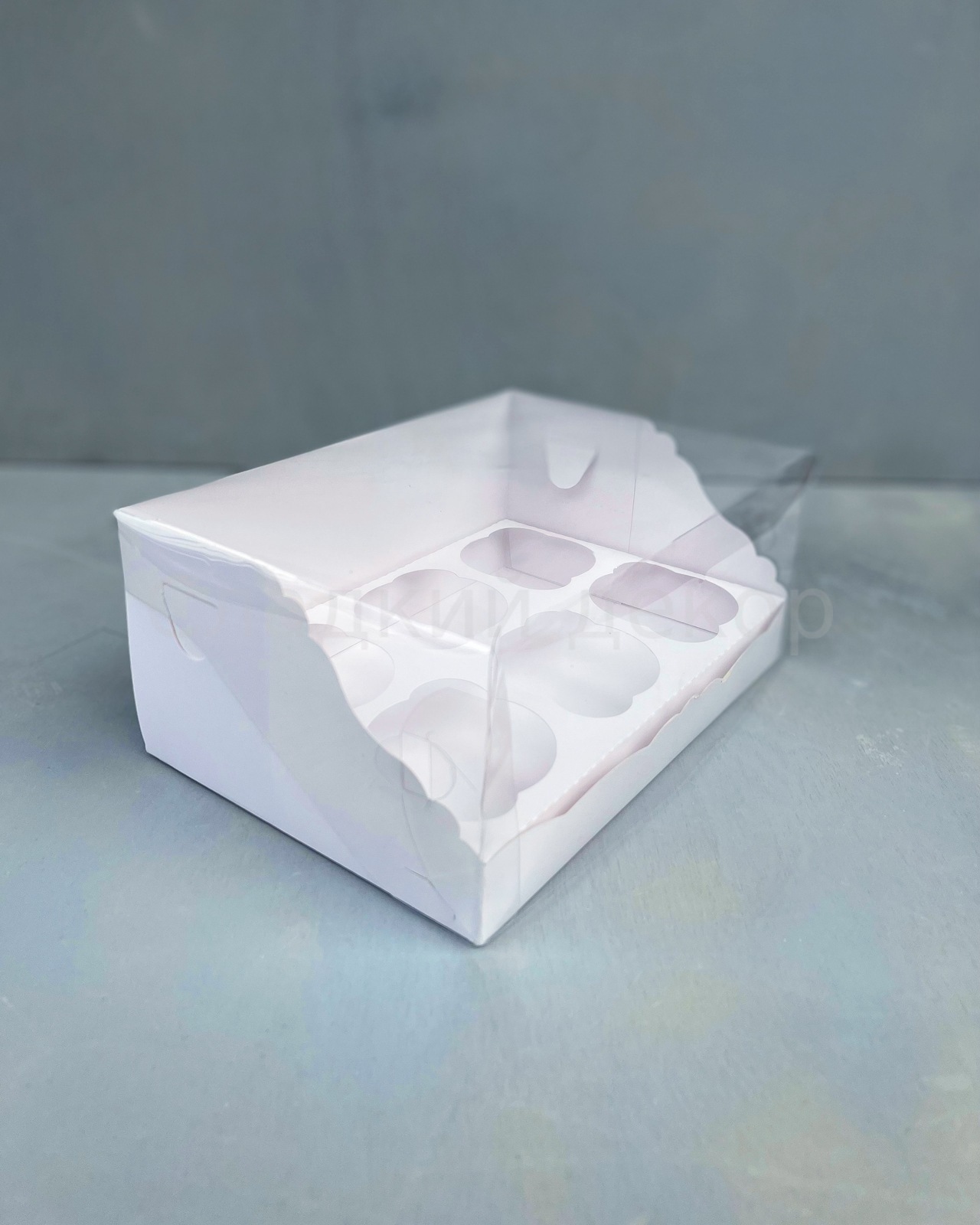 Коробка на 6 капкейков с прозрачной крышкой